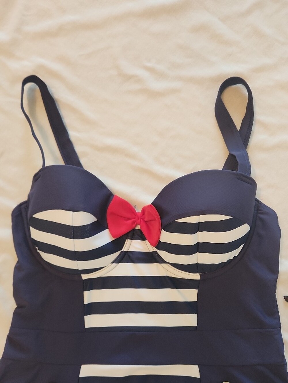 ⚓️ Navy & White Striped Nautical Swimsuit with Red Bow SZ 8 Collectif - Picture 3 of 13